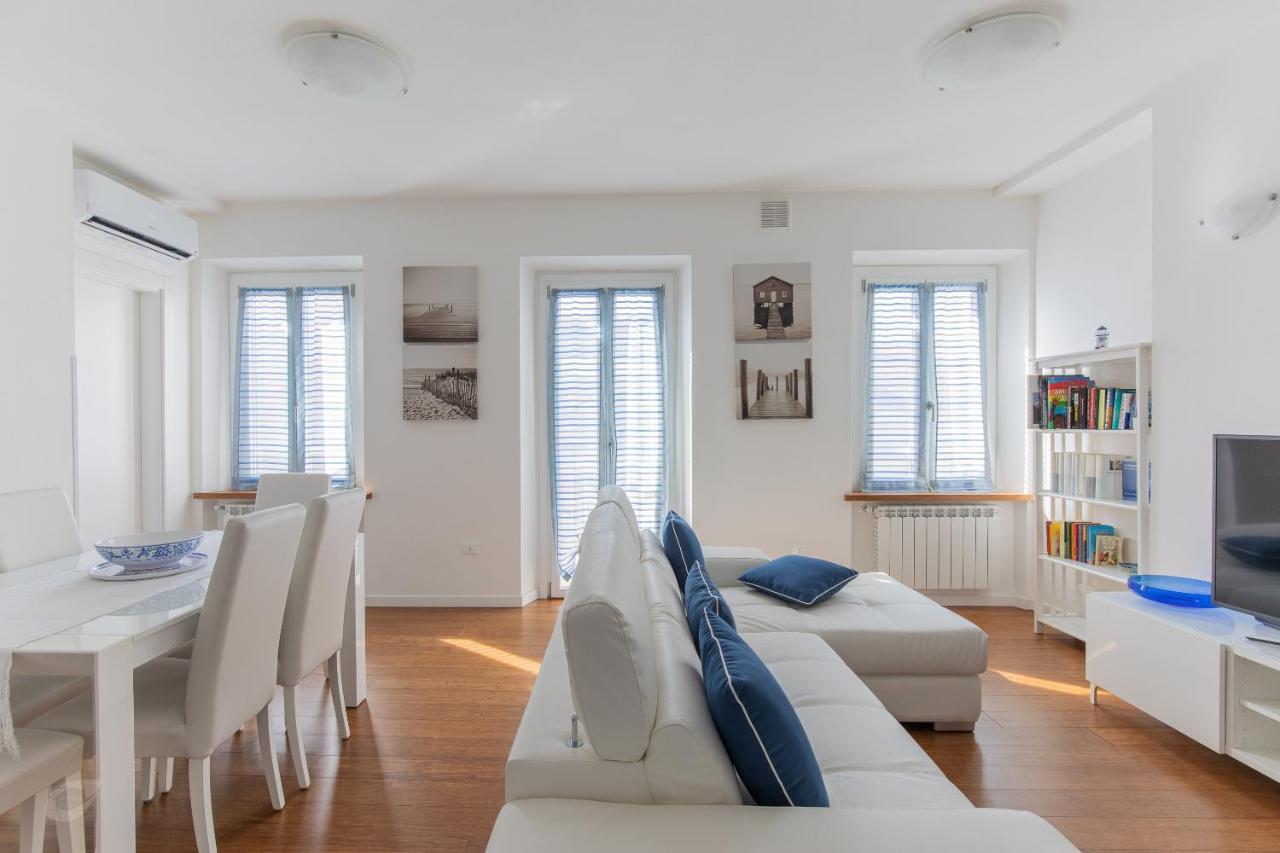 Elena House White Apartment Viareggio Luaran gambar